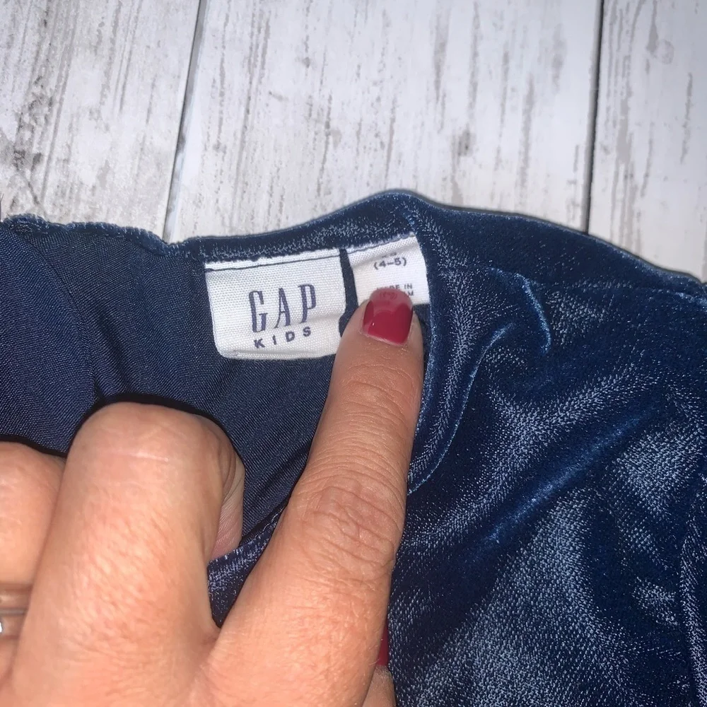 Gap Girl’s Velvet Romper